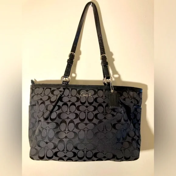 Coach black signature SHOULDERBAG  tote F17725 - Picture 2 of 12